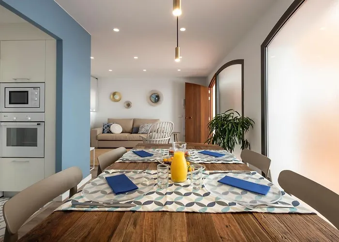 Cliper Apartments By Escampa Hotels